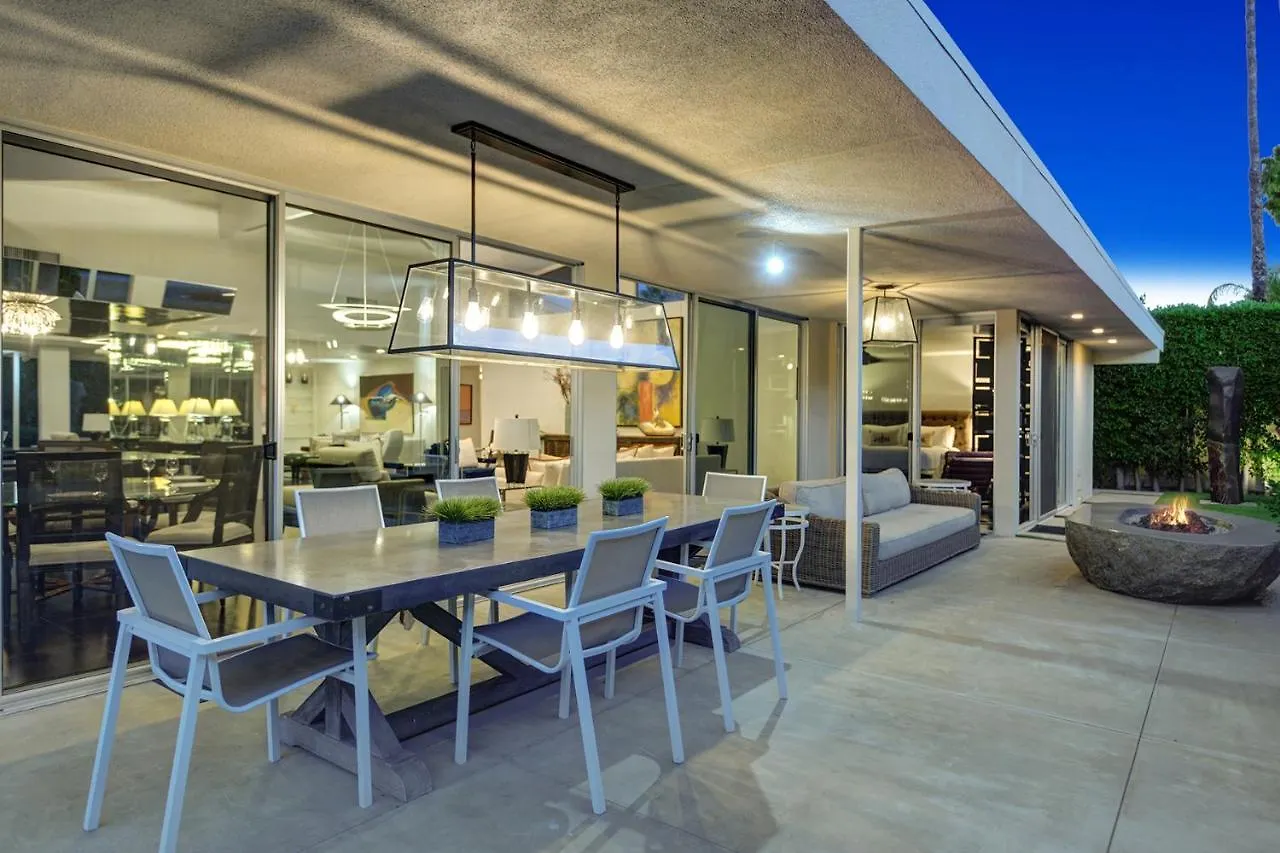 Canyon Palms Estate- Ultra-Luxe, Pool, Spa, Firepit, Outdoor Kitchen & More Palm Springs United States