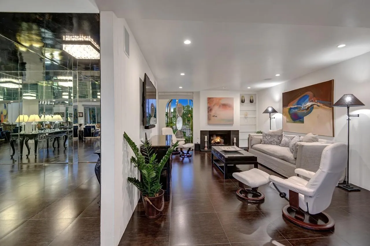 Canyon Palms Estate- Ultra-Luxe, Pool, Spa, Firepit, Outdoor Kitchen & More Palm Springs 0*,